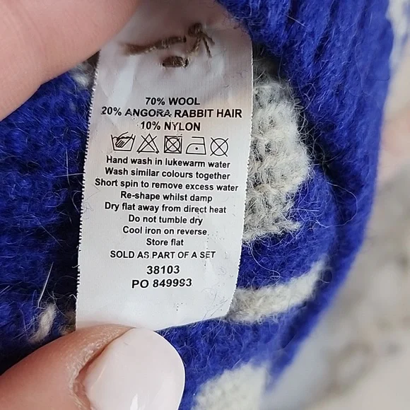 Mini Boden Wool/Angora Youth Beanie Size 2-6 Years Old - Picture 8 of 8